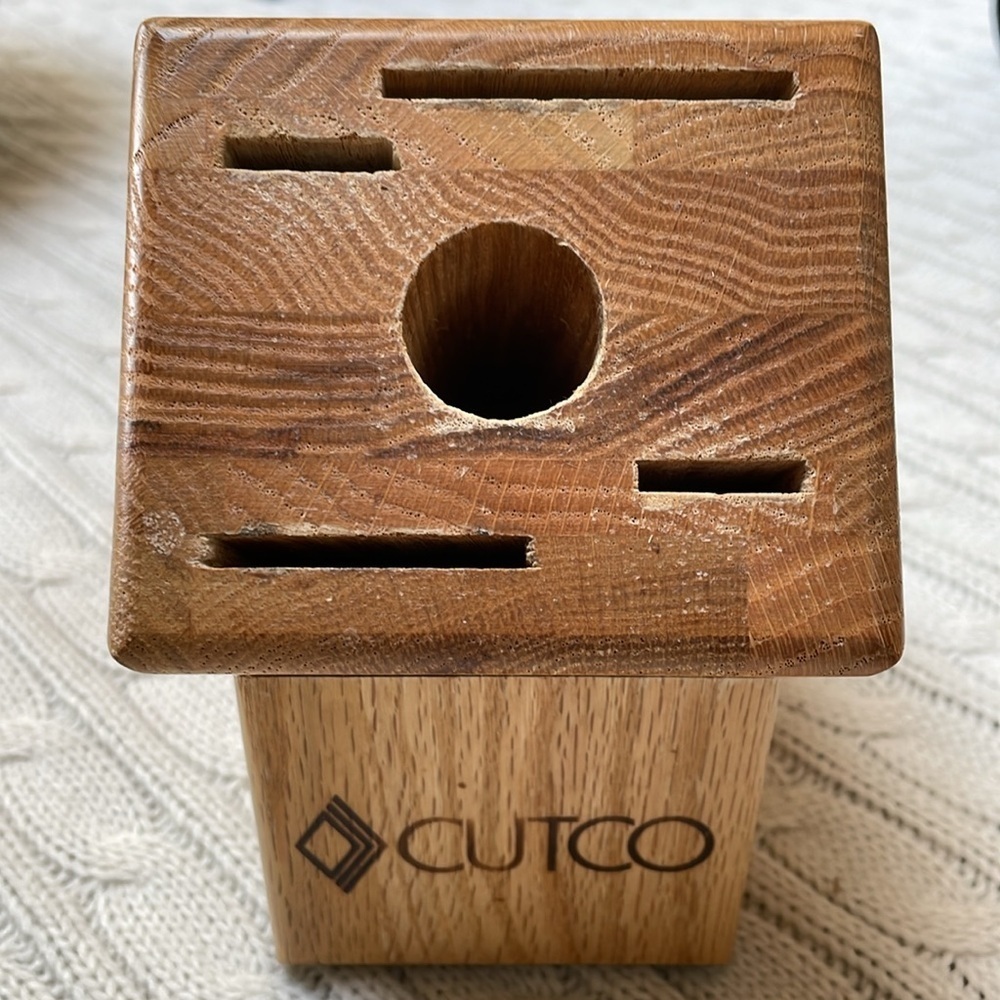 Cutco Knife Block Essentials oak 5 slots 4 Knife. 1 Hole-Made USA 4 rubber fee
